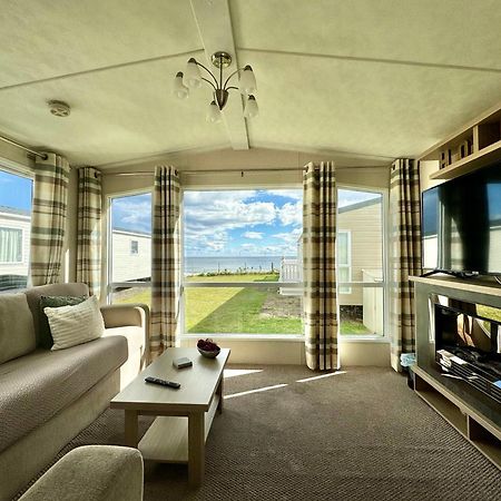 New Sea View Platinum Caravan With Huge Decking Ньюкасл-апон-Тайн Екстер'єр фото