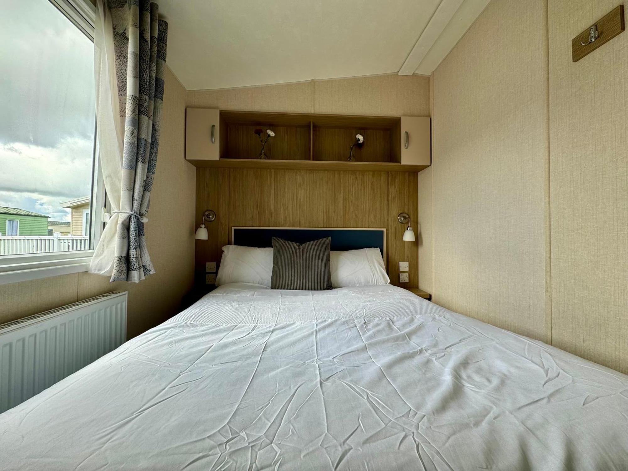 New Sea View Platinum Caravan With Huge Decking Ньюкасл-апон-Тайн Екстер'єр фото