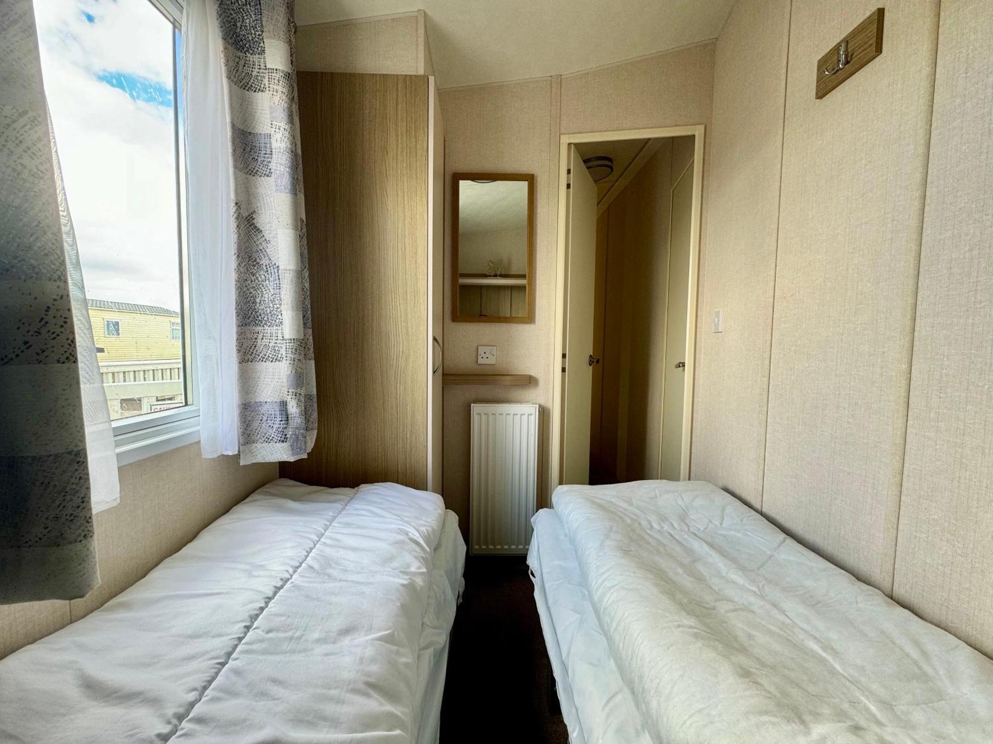 New Sea View Platinum Caravan With Huge Decking Ньюкасл-апон-Тайн Екстер'єр фото